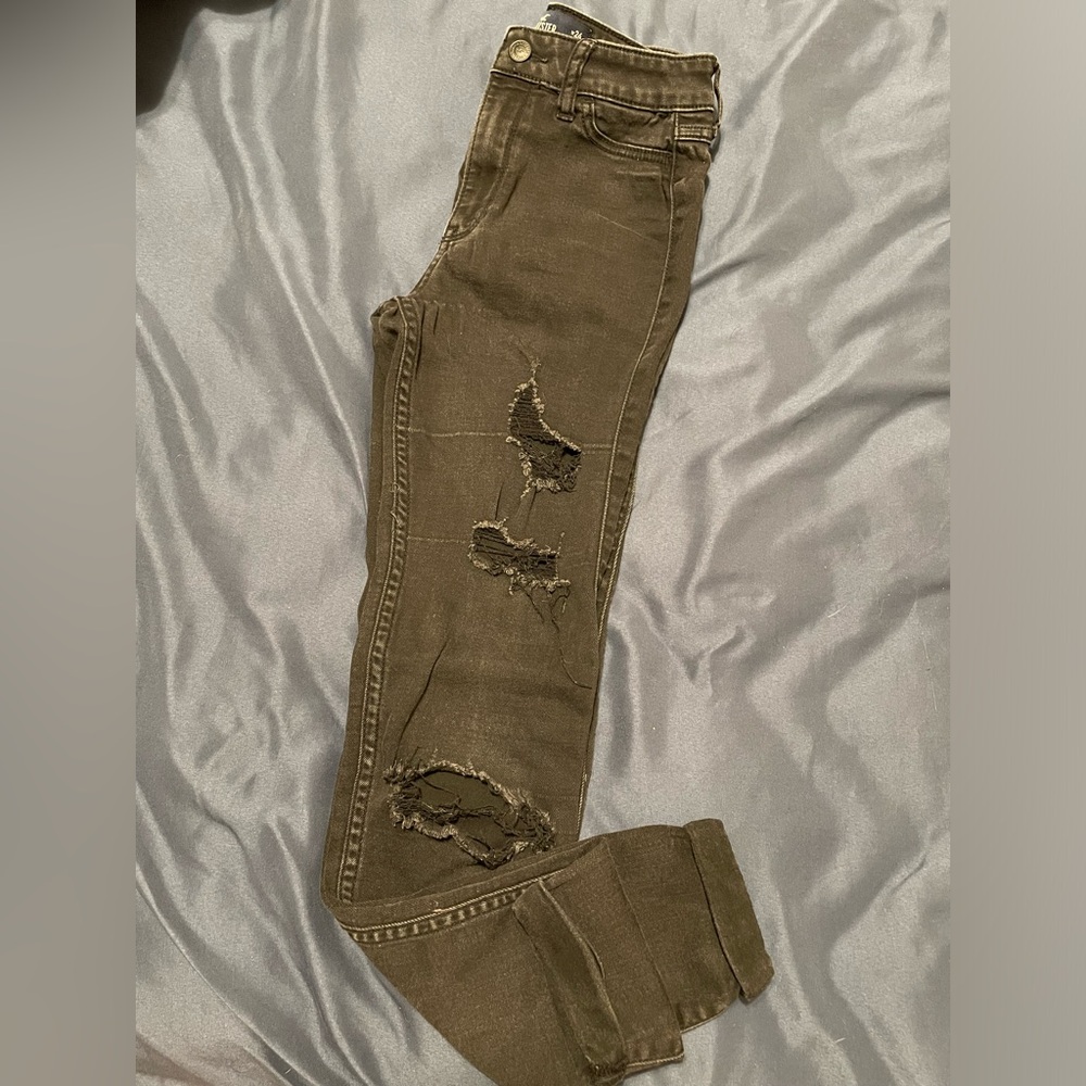 Hollister Advanced Stretch High Rise Cropped Ripped Jean Leggings